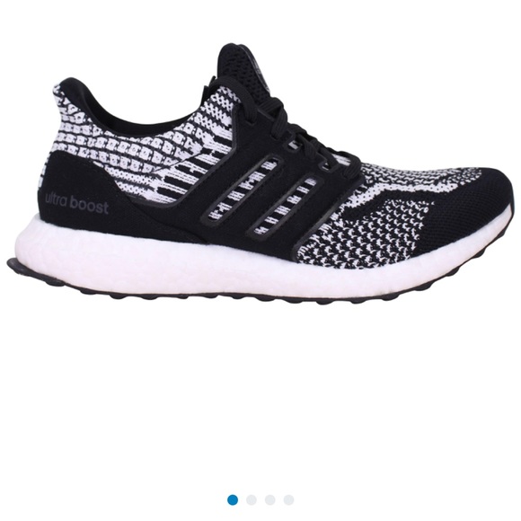 Adidas Ultraboost 5.0 DNA Core Black/Core Black/Cloud White - Picture 2 of 8